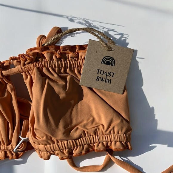 🌻NEW w.tag Free People x Toast Signature Ruffle Bandeau Top in Sandstone - Picture 2 of 13